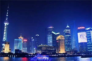 Enjoying classic films in Shanghai's cinemas